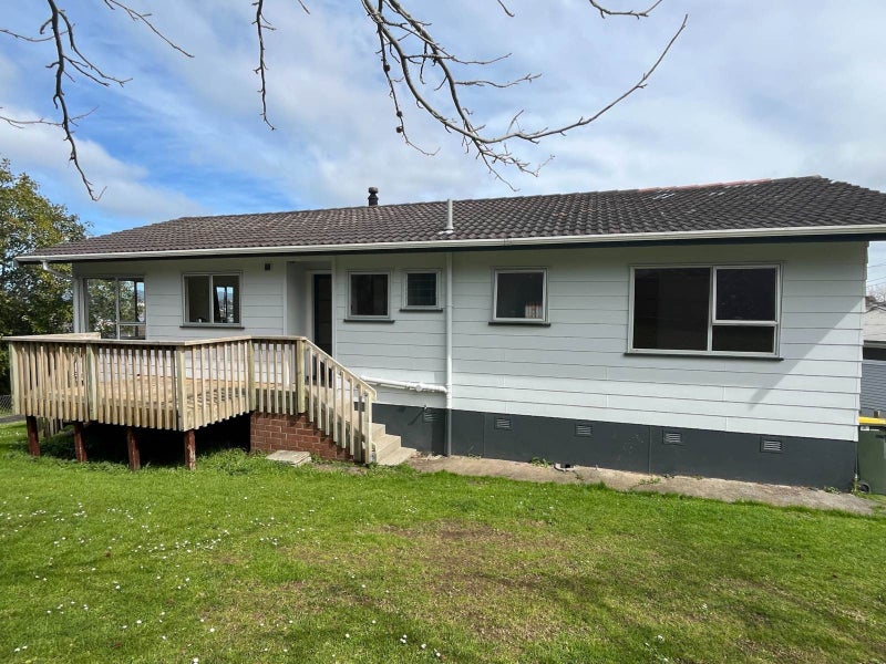 181 Royal Road, Massey, Auckland - Carousel 1