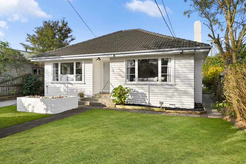 172 Nixon Street, Hamilton East, Hamilton - Carousel 1