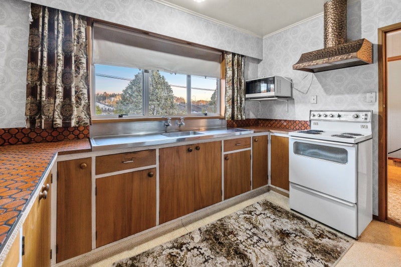 22 McKee Avenue, Fenton Park, Rotorua - Carousel 2