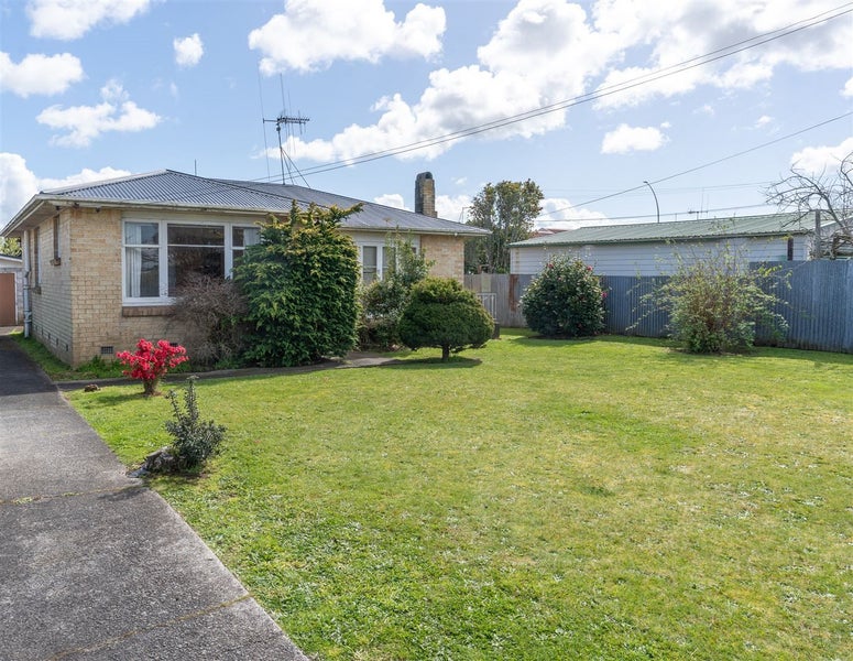 4 Karaka Street, Nawton, Hamilton - Carousel 1