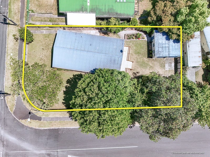 83 Peacockes Road, Fitzroy, Hamilton - Carousel 1