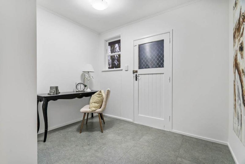 10 Caen Road, Panmure, Auckland - Carousel 2