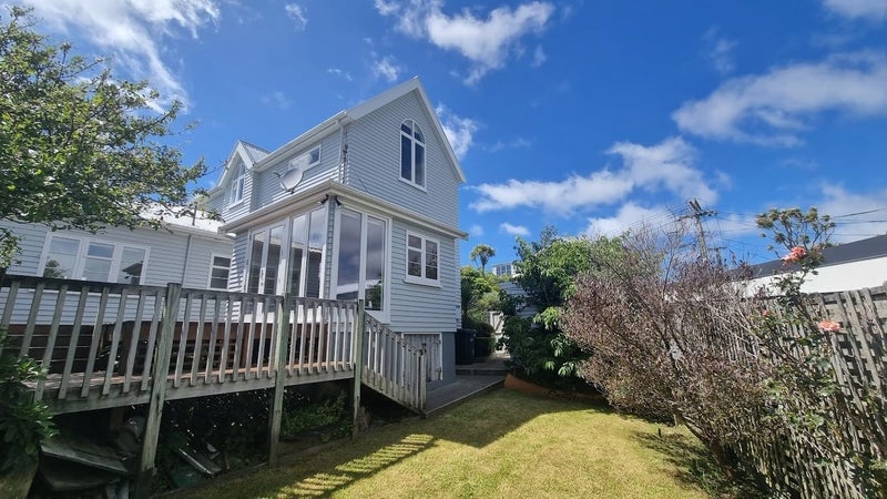 41 Farm Road, Northland, Wellington - Carousel 20