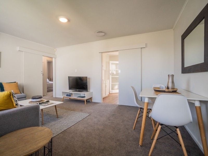 2/3 Epping Street, Glen Innes, Auckland - Carousel 1