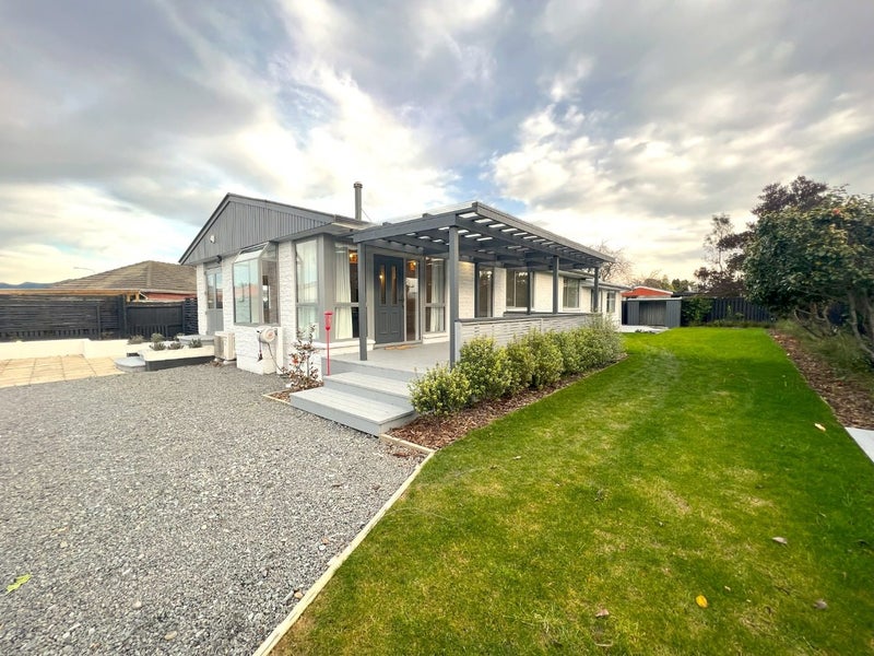 17 Charles Upham Avenue, Hillmorton, Christchurch - Carousel 1