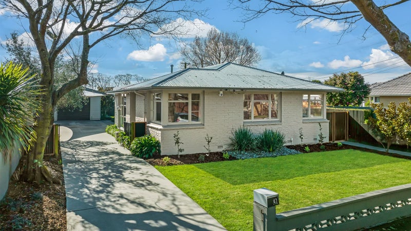 42 Brabourne Street, Hillsborough, Christchurch - Carousel 1