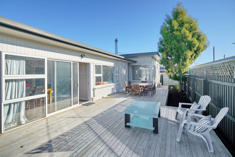 367 Main North Road, Redwood, Christchurch - Carousel 2