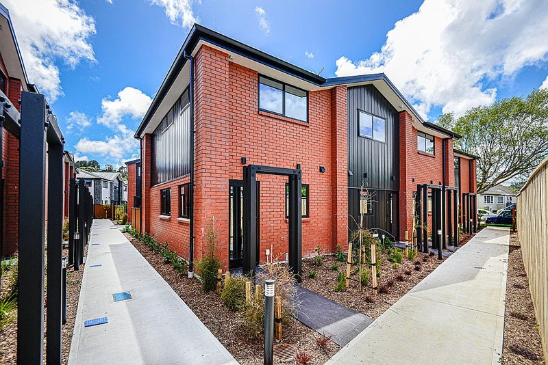 5/1 Milne Crescent, Taita, Lower Hutt - Carousel 1