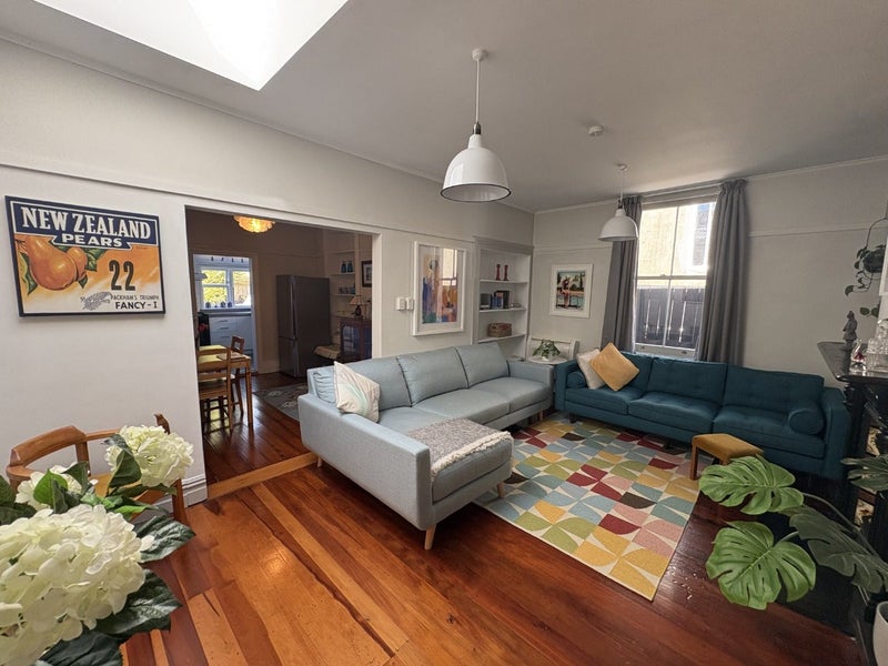 357 Adelaide Road, Newtown, Wellington - Carousel 1