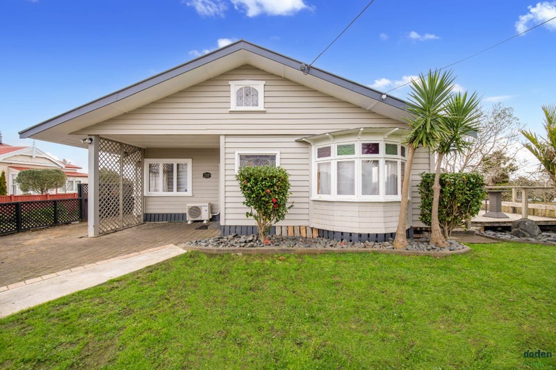 50 Prospect Terrace, Mount Eden, Auckland - Carousel 1