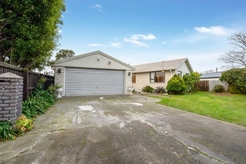 3 Pensacola Crescent, Broomfield, Christchurch - Carousel 16