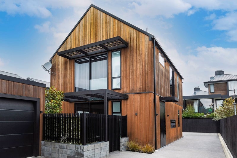 43A Gracefield Avenue, Christchurch Central, Christchurch - Carousel 1