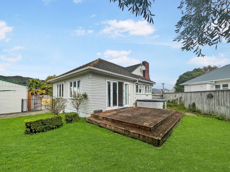 1/77 Hall Crescent, Epuni, Lower Hutt - Carousel 1