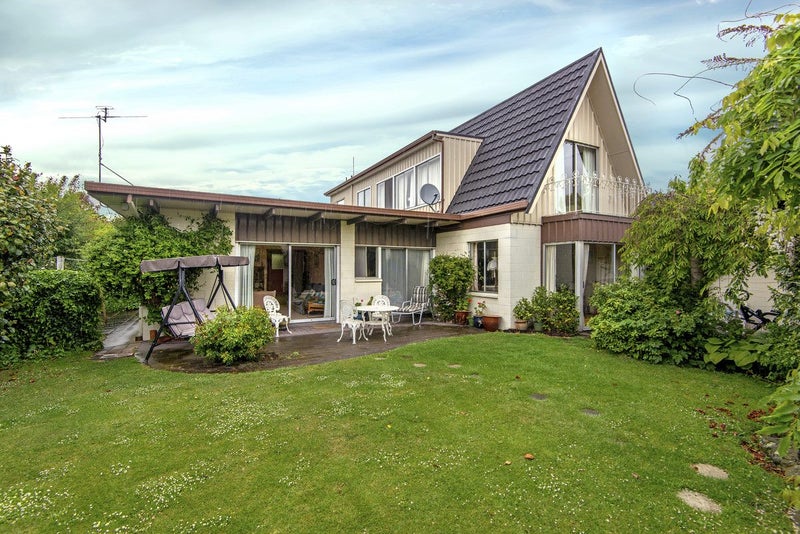 6 Redwood Place, St Albans, Christchurch - Carousel 1