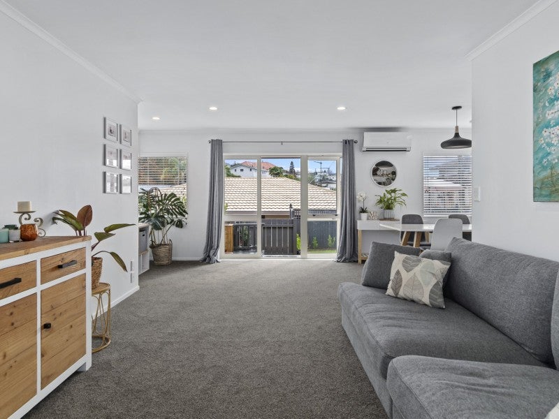 7 Baden Street, Otumoetai, Tauranga - Carousel 2