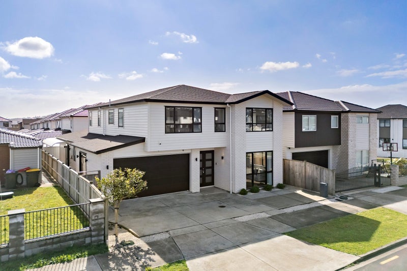 15 Repehina Road, Flat Bush, Auckland - Carousel 2
