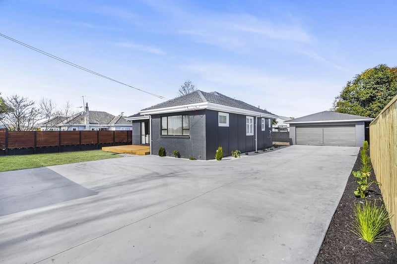16 Normandy Avenue, Melville, Hamilton - Carousel 21