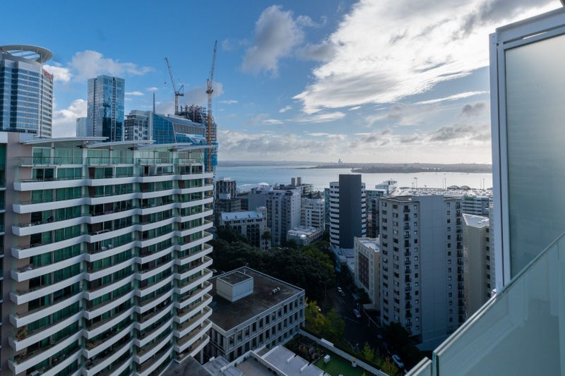 2305/10 Waterloo Quadrant, Auckland Central, Auckland - Carousel 12