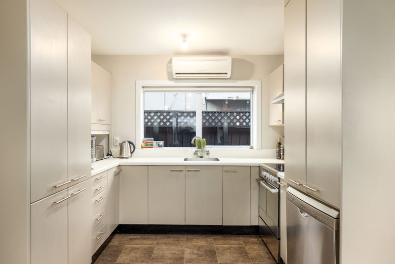 390 Keyes Road, New Brighton, Christchurch - Carousel 2