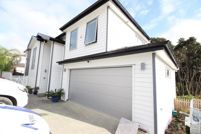 46 Blacks Road, Greenhithe, Auckland - Carousel 1