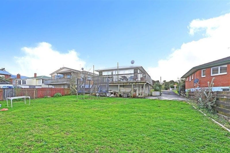 27 Estuary Road, Weymouth, Auckland - Carousel 8