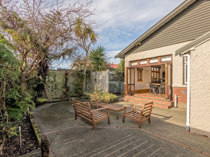 33 Knowles Street, Terrace End, Palmerston North - Carousel 2