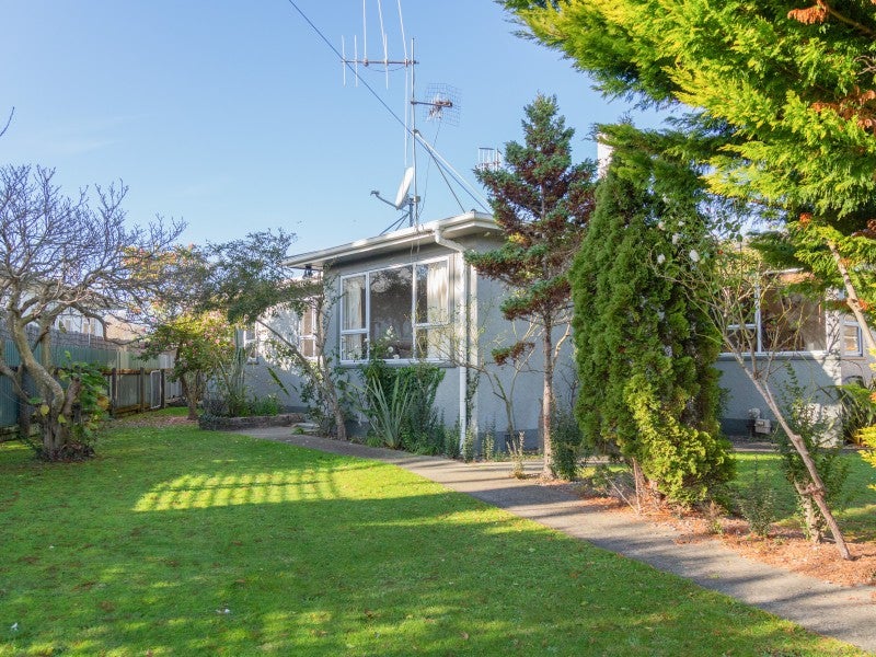 15 Sinclair Avenue, Highbury, Palmerston North - Carousel 2