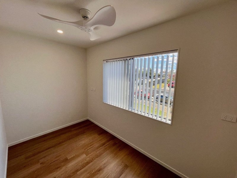 41C Kelwyn Road, Kelston, Auckland - Carousel 17