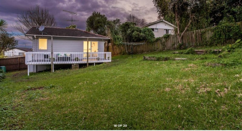 17 Wanita Place, Totara Vale, Auckland - Carousel 1