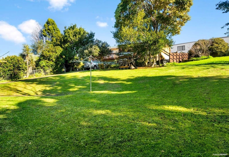 1/12 Kathleen Street, Totara Vale, Auckland - Carousel 14