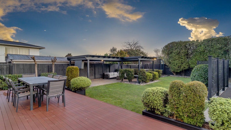 25 Vardon Crescent, Shirley, Christchurch - Carousel 2