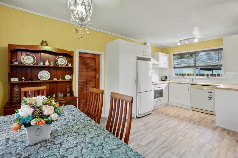 347B Peachgrove Road, Fairfield, Hamilton - Carousel 2