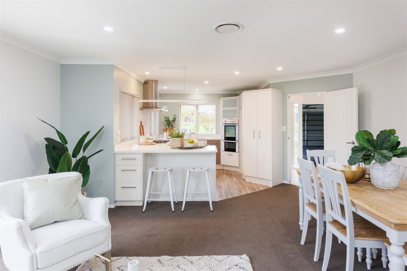 3 Masefield Terrace, Kelvin Grove, Palmerston North - Carousel 1
