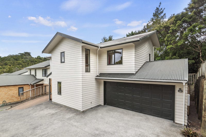 31 Soldiers Bay Place, Birkenhead, Auckland - Carousel 1