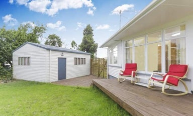 1/6 Faber Avenue, Mount Wellington, Auckland - Carousel 1