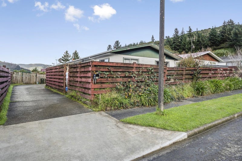 21A Enfield ST, ARAKURA, WAINUIOMATA - Carousel 2