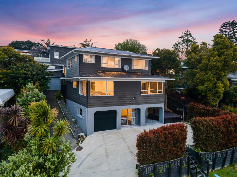 43 Stanaway Street, Hillcrest, Auckland - Carousel 1