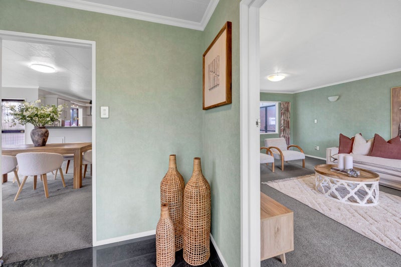 8 Wilson Street, Hawera, Hawera - Carousel 2