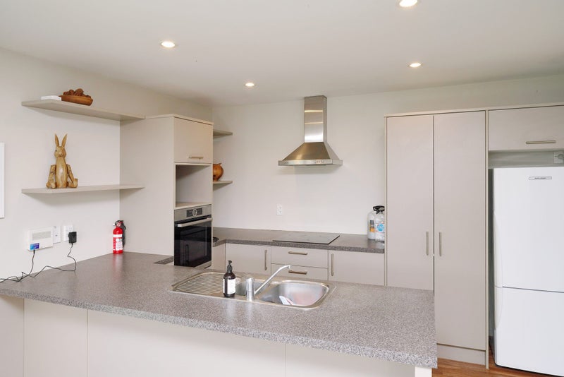 14 The Tors, Heathcote Valley, Christchurch - Carousel 2