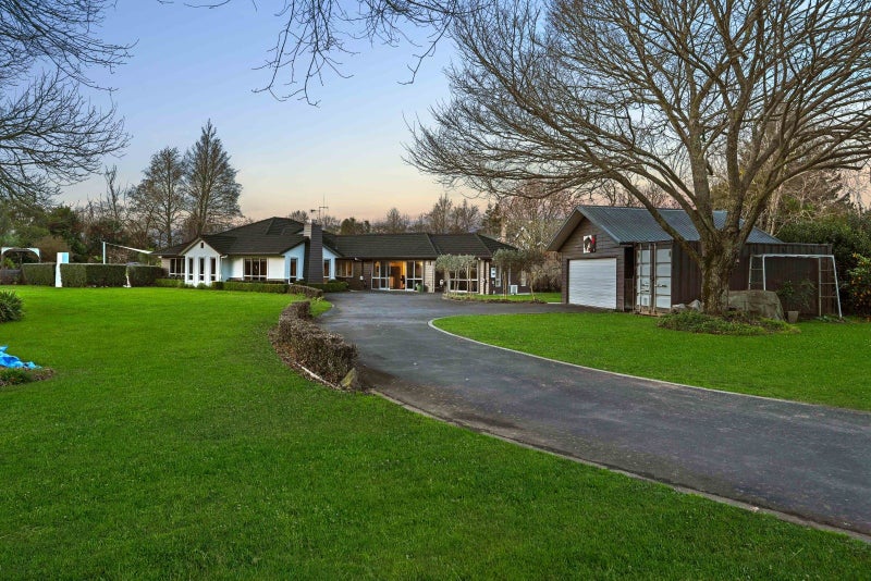 69A Pencarrow Road, Tamahere, Hamilton - Carousel 1