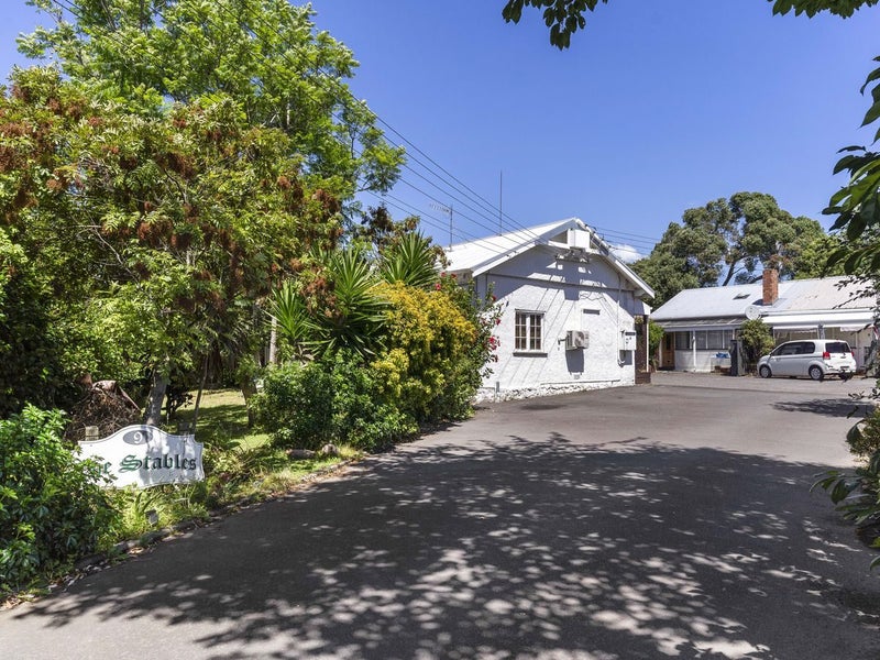 2/9 August Place, Greenlane, Auckland - Carousel 2