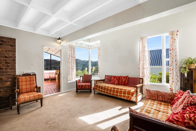 9 Indira Place, Khandallah, Wellington - Carousel 2