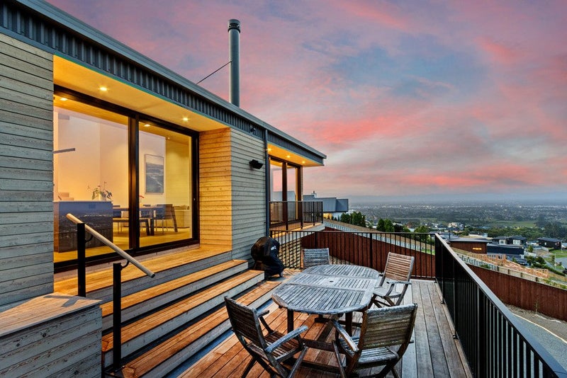 37 Hawkshead Way, Westmorland, Christchurch - Carousel 2