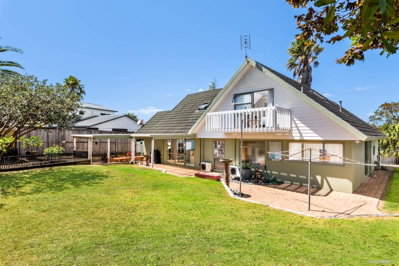 152 Walter Strevens Drive, Conifer Grove, Takanini - Carousel 1