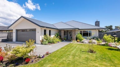 35 Catalina crescent, Burleigh, Blenheim - Carousel 1