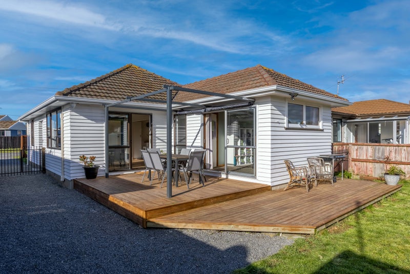 38 Pinewood Avenue, North New Brighton, Christchurch - Carousel 1