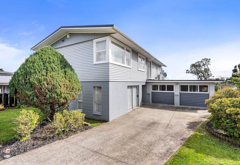 53 Edgewater Drive, Pakuranga, Auckland - Carousel 1