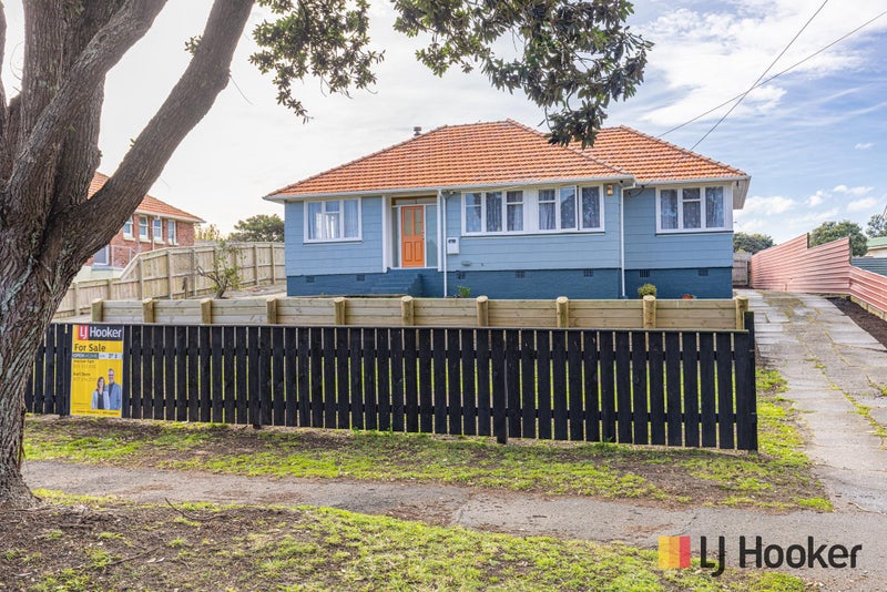 82 Harper Street, Gonville, Whanganui - Carousel 1