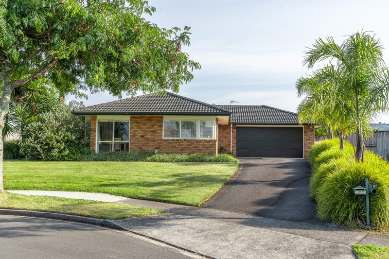 18 Ballantrae Place, Huntington, Hamilton - Carousel 1