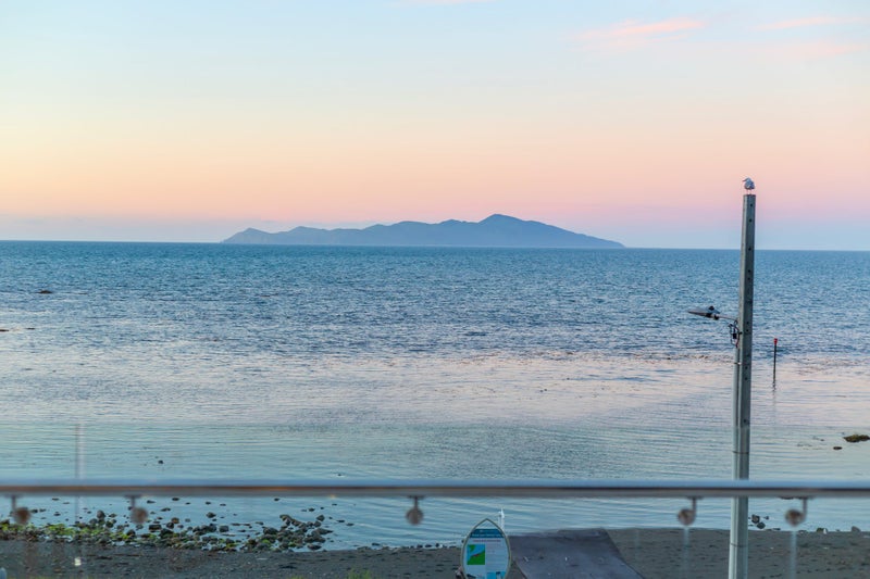 10 Ocean Parade, Pukerua Bay, Porirua - Carousel 48